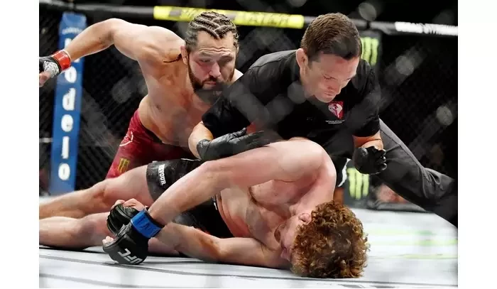 Askren: Masvidal trefil to nejvíc šťastné koleno ve vesmíru a stal se slavným