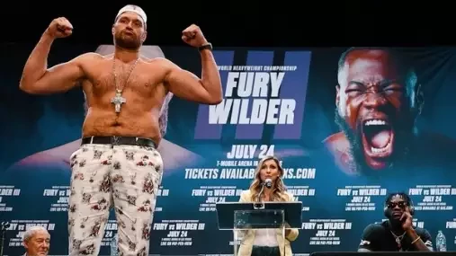 Fury: Já Wildera zmlátím, ale už si nejsem tak jistý, že i Joshua porazí Usyka
