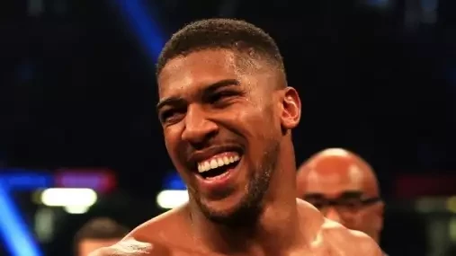 Joshua vs. Povetkin v září, šampión bude obhajovat své tituly