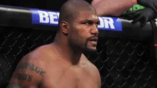 S bojovými sporty jsem ještě neskončil, signalizuje Rampage Jackson. Ví i komu by chtěl čelit