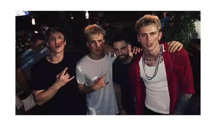 Jake Paul: McGregor napadl nabíječe Megan Foxové, protože si myslel, že jsem to já!