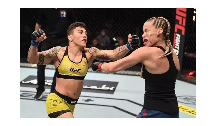 Prohrála jsem, ale lepší dny ještě přijdou, věří Jessica Andrade