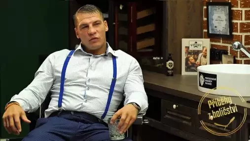 Petr Vondráček: Spousta lidí si myslí, že jsem debil, co má vymydlenou palici. Jsem vzdělaný a empatický kluk