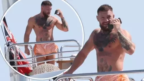 VIDEO: Conor McGregor na své jachtě jednal o dalším zápase. Přítomen byl i soupeř