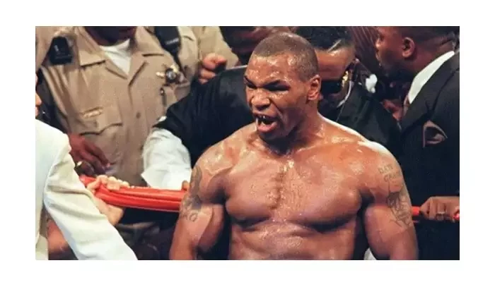 Mike Tyson opět lační po krvi. Jsem v zabijácké náladě a půjdu si pro KO! slibuje