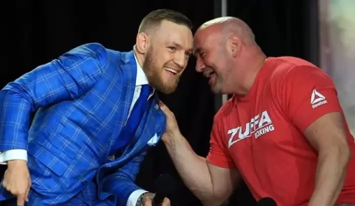 McGregor může díky své minulosti předskočit kohokoliv v žebříčku a bojovat o titul, tvrdí šéf UFC