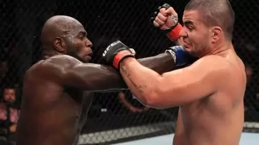 Junior dos Santos: UFC se mnou zacházelo jako s hnojem, pravidelně mi vyhrožovali ukončením smlouvy