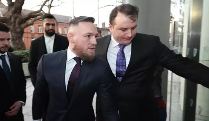 Conor McGregor míří před soud, hrozí mu až šest měsíců za mřížemi
