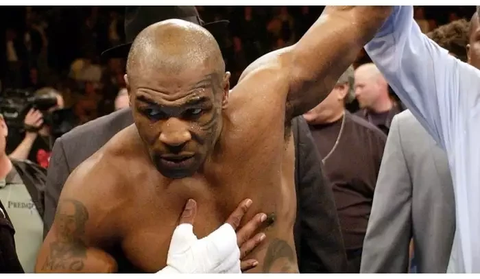 Mike Tyson jmenoval svého nejoblíbenějšího MMA fightera všech dob