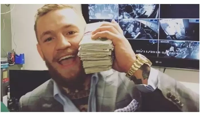 Kolik peněz si ve své UFC kariéře vydělal Conor McGregor?