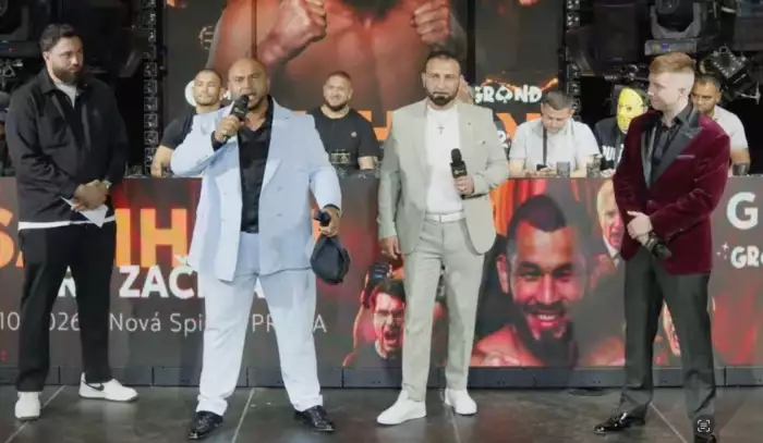 Děláte nám ostudu, zlobí se Romové na G MMA: Jste Indové, opičáci a negramoti, včetně Jíry
