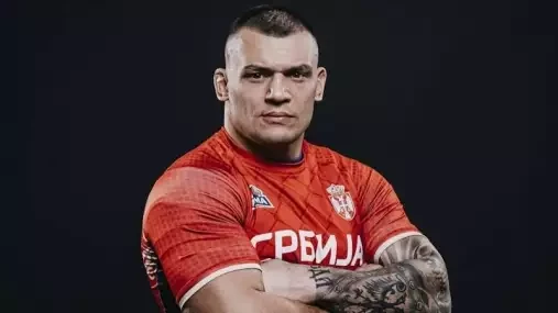 Nový šampion Oktagonu může brzy čelit velké výzvě. Hatefa Moeila si vzala na mušku hvězda KSW Darko Stošič!