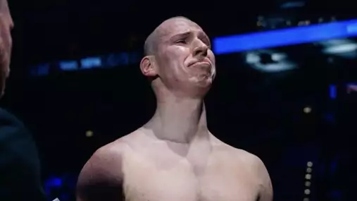 Hrál si na hrdinu, ale v zákulisí se třásl. Neruda odhalil pravdu o influencerovi