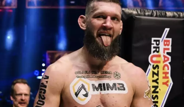 KSW to používá běžně, Oktagon to nechce: spor o hranice sponzoringu v MMA