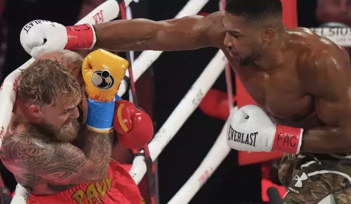 Bylo to domluvené? Nad knockoutem Paula visí stín pochybností