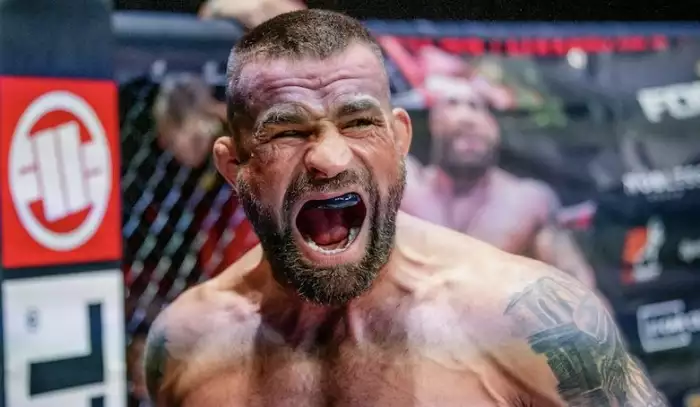 Karlos Vémola odmítl Materlu. Do Polska, kde by na něj bučeli, nechce