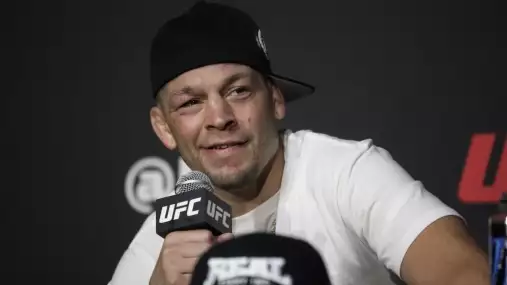 Jsi tu dvě minuty a hraješ si na krále. Nate Diaz ostře setřel šampiona