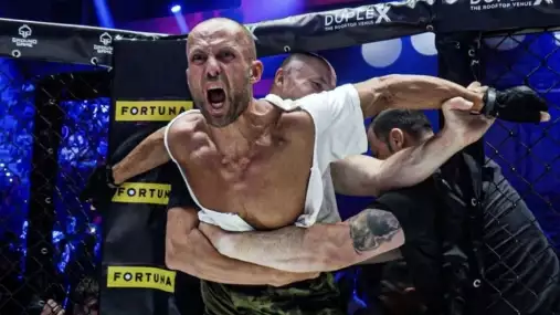 Bejr popřel infarkt a tvrdí, že zápas s Le Sym má podepsaný