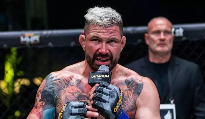 Attila Végh přiznal, proč neukončil Vémolu, a naznačil čtvrtý zápas v boxu