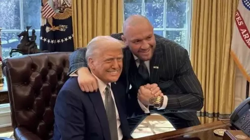 VIDEO: McGregor navštívil Trumpa! A celé Irsko ho za jeho vystoupení miluje