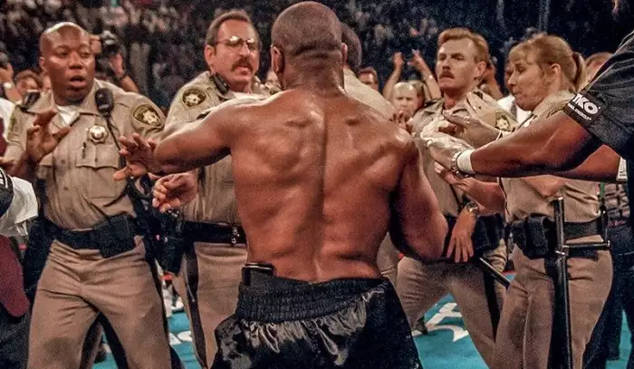 Mike Tyson a jeho tygři. Luxusní záliba stála boxera miliony dolarů