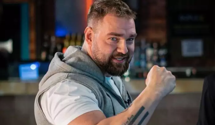 Clash mu začíná být malý. Karlos Benda míří do KSW, příprava v plném proudu