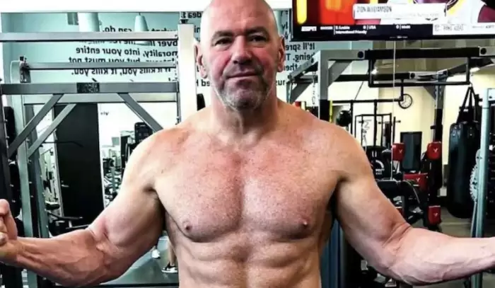 Dana White ve formě. Šéf UFC prozradil trénink, který ho změnil v „superčlověka“