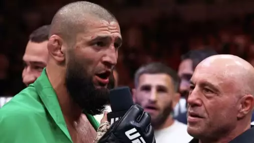 Drama v zákulisí: Chimaev napadl Garryho kvůli poplácání po zádech