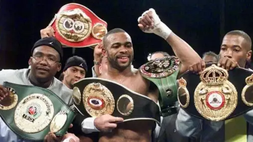 Proč mě svět nevidí jako nejlepšího boxera všech dob? Roy Jones tápe a hledá odpovědi
