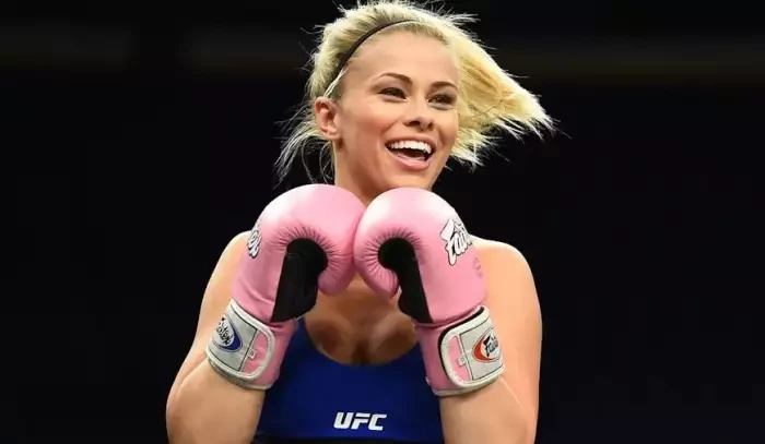 Ke slávě mi dnes stačí jenom nahota, usmívá se Paige VanZant. S bojováním ale nekončí