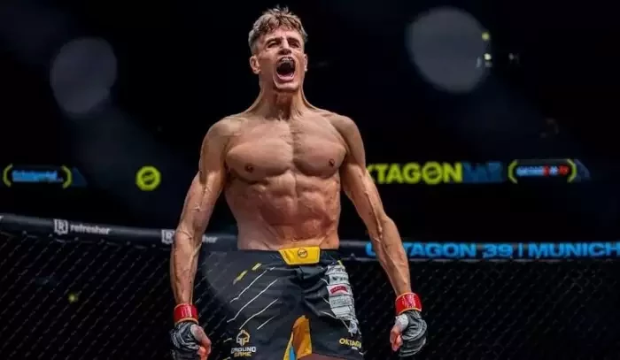 „Nejdelší ruce MMA“ jdou na lov. Český bojovník míří za miliony