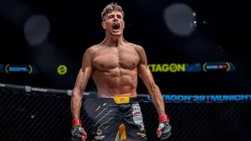 „Nejdelší ruce MMA“ jdou na lov. Český bojovník míří za miliony