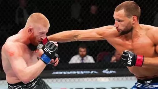TKO od Riddera a lynč na sítích: Matt Brown brání Nickala před nálepkou posměchu