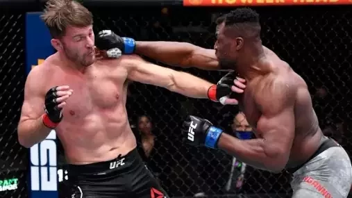 Stipe Miocic lituje, že se znovu neutká s Francisem Ngannouem. V jeho boxerském debutu mu ale věří