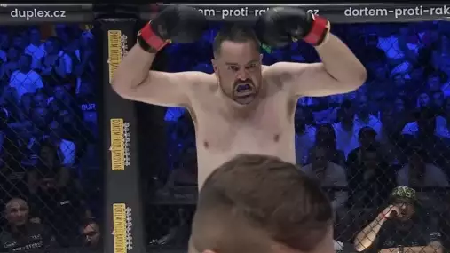 VIDEO: Ta sedla! Pavel Novotný vyfasoval na ulici