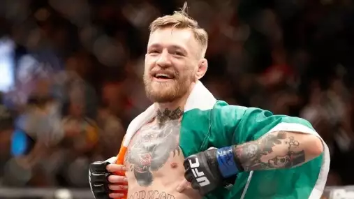 Milion korun za první řadu. Návrat McGregora se mění v luxusní show