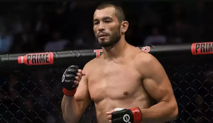 Muradov si stále píše s UFC. Pak prozradil výplatu a vysvětlil, proč se vracet nechce