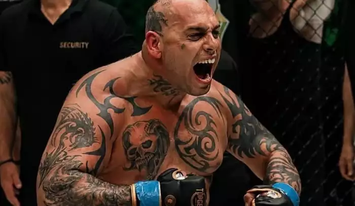 Kotlár zmizel trénovat do Thajska! První video z přípravy je venku