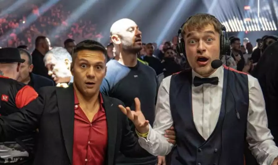 CLASH 17 sázení a fight card: Kurzy na všechny zápasy + 1 000 Kč pro každého zdarma