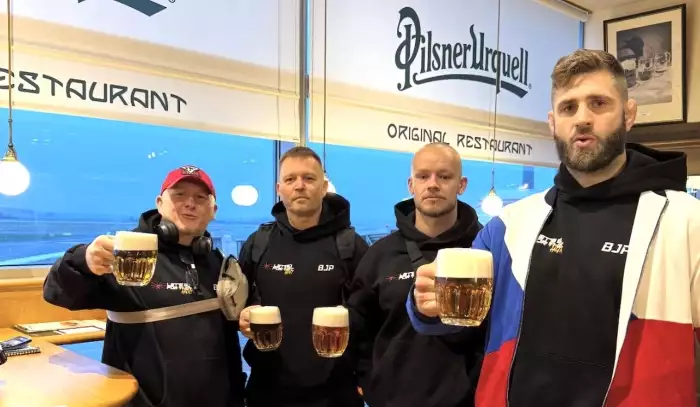 Procházka už je v Miami! Český samuraj vyrazil na titulový lov a poslal jasný vzkaz