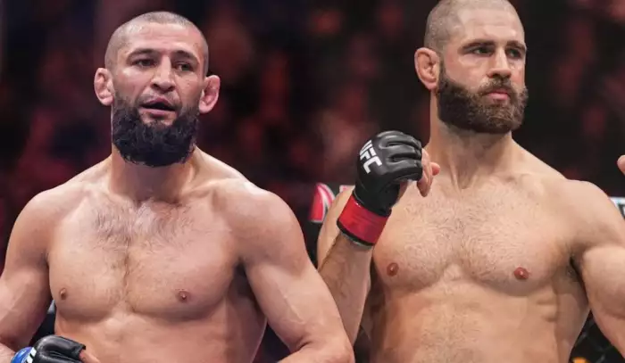 Chimaev se chystal na Procházku. UFC pak plán změnilo, tvrdí trenér