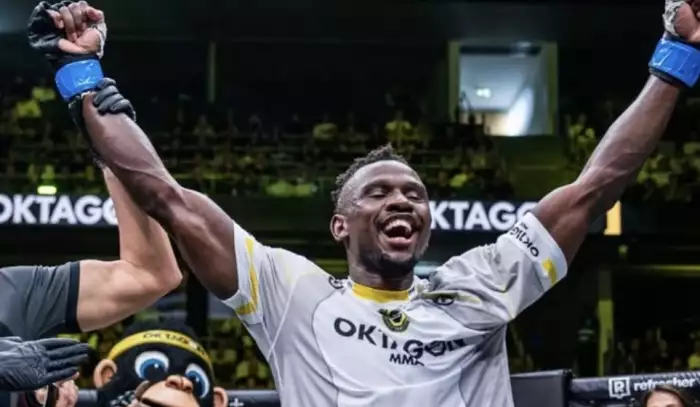 Příběh, který inspiruje: Jixie Molapo - z ragbyového hřiště až do klece OKTAGONu