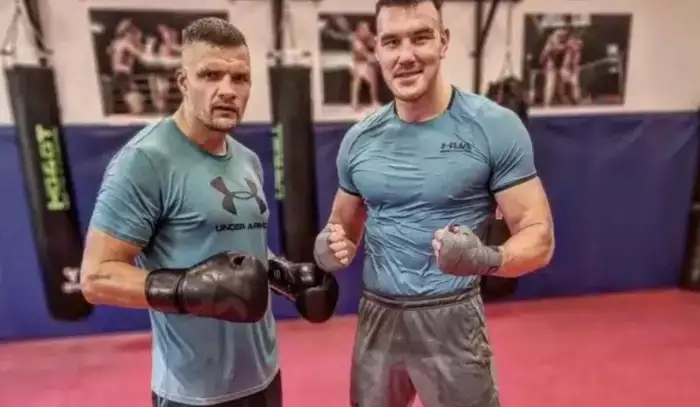 Tomáš Možný se vrací proti světové hvězdě. Čeká ho dvoumetrový Jamal Ben Saddik