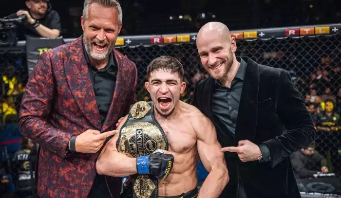 Žádní Rusové v Oktagonu. Novotný vysvětlil důvody a poslal kritiky ke konkurenci