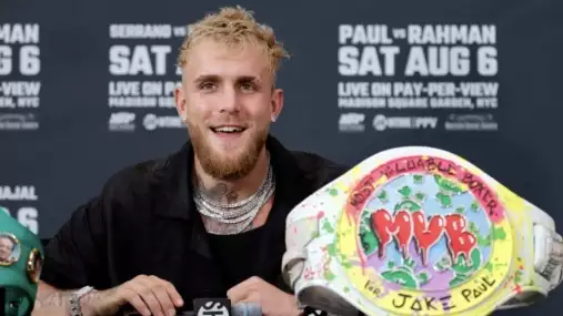 Jake Paul využil McGregorovu bolest. Zranění kolene proměnil ve virální video