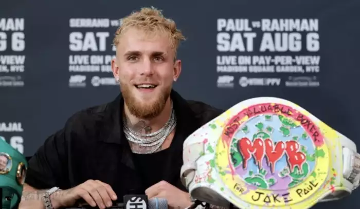 Jake Paul využil McGregorovu bolest. Zranění kolene proměnil ve virální video