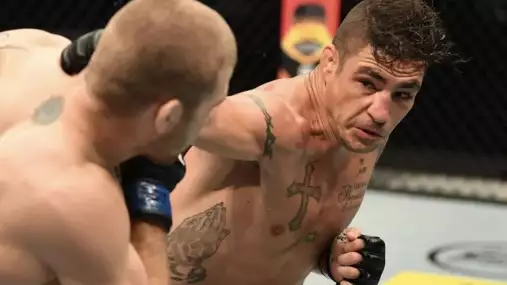 Diego Sanchez má další problém se zákonem. Policie ho zatkla kvůli alkoholu za volantem