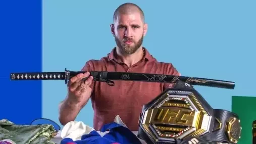 Procházka v UFC hraje ruskou ruletu, jeho zápasy jsou vždy 50/50, hovoří před bitvou s Rakičem bývalý šampion