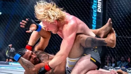 Ruská média analyzují Neandrtálce. Přirovnávají ho k Lesnarovi a varují před brzkým odchodem do UFC