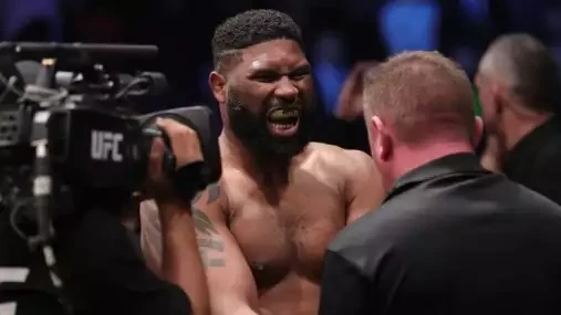 Až porazím Pavloviche, tak chci titulovou šanci! má jasno Curtis Blaydes